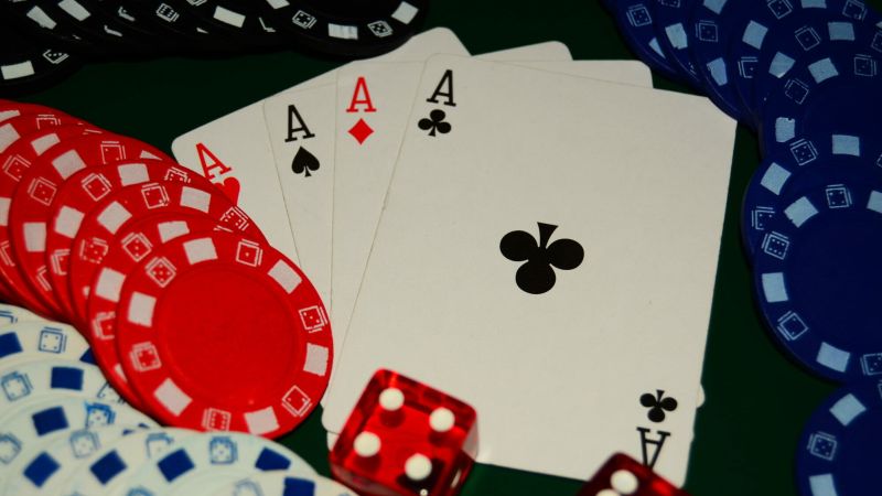 https://spampoison.com/blog/strategi-postflop-pada-poker-taruhan-lanjutan-yang-dapat-menguntungkan-anda-2/