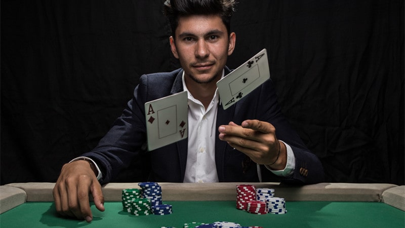 Logika Poker 