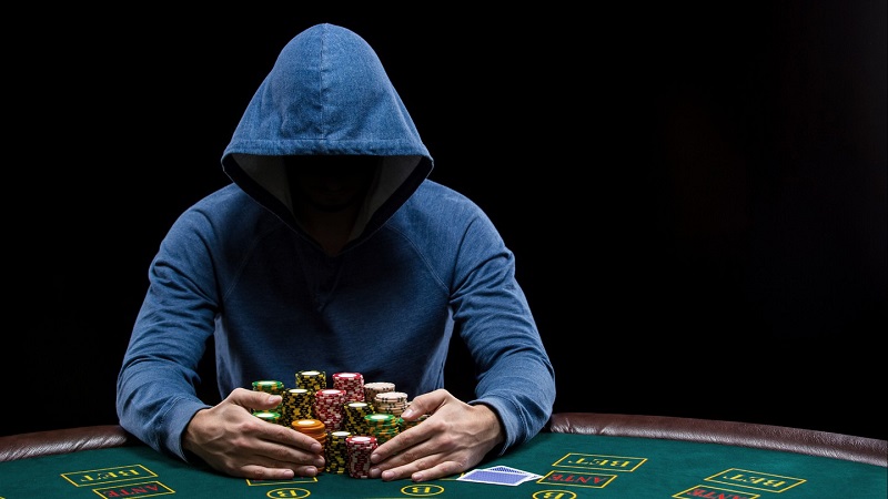  Slow-playing Poker