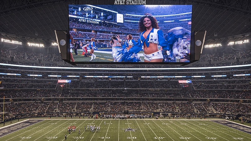 Fans sepak bola NFL wanita bertambah